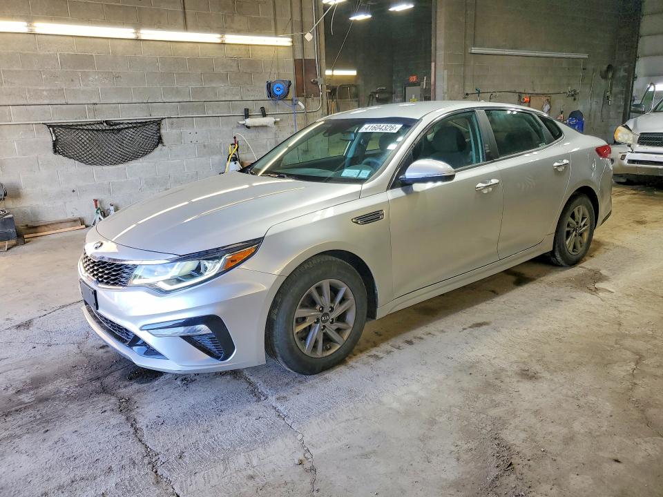 2020 KIA OPTIMA — VIN 5XXGT4L32LG427525