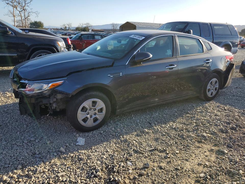 2019 KIA OPTIMA — VIN 5XXGT4L3XKG377729