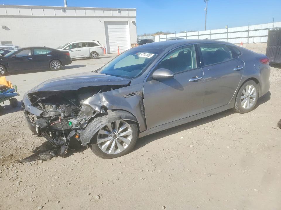 2018 KIA OPTIMA — VIN 5XXGU4L39JG273065