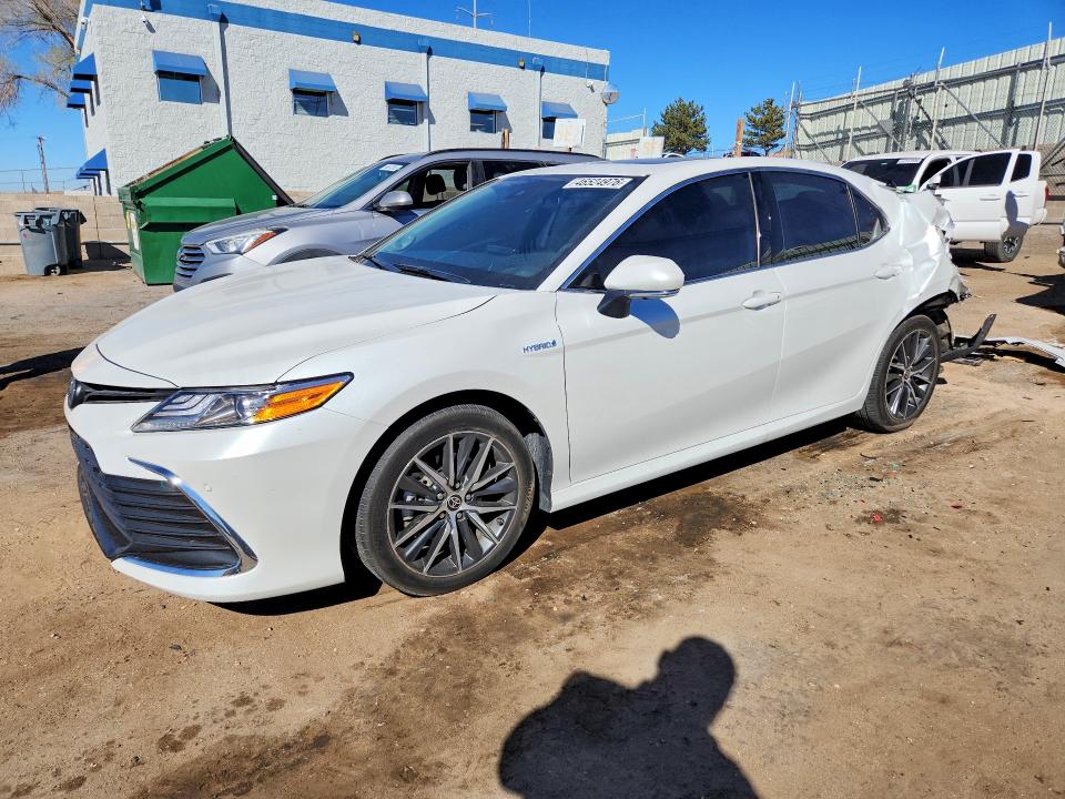 2021 TOYOTA CAMRY HYBRID — VIN 4T1F31AK1MU552057