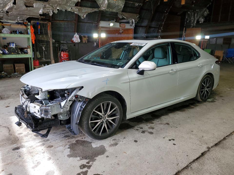 2022 TOYOTA CAMRY HYBRID — VIN 4T1F31AK4NU574104