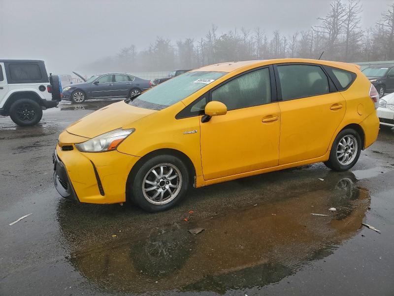 2015 TOYOTA PRIUS V — VIN JTDZN3EU9FJ016786