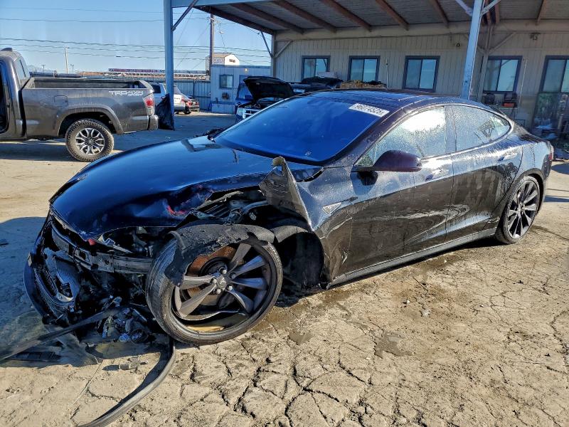2015 TESLA MODEL S 85 — VIN 5YJSA1H28FF080949