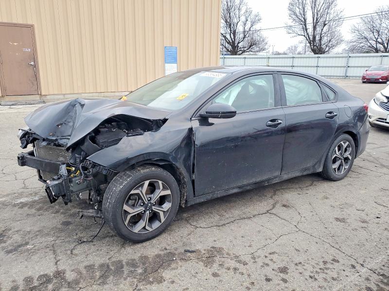 2019 KIA FORTE FE — VIN 3KPF24AD4KE135540