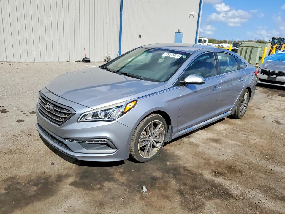2015 HYUNDAI SONATA — VIN 5NPE34AB9FH143660