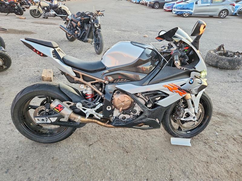 2021 BMW S 1000 RR — VIN WB10E2304M6D58391