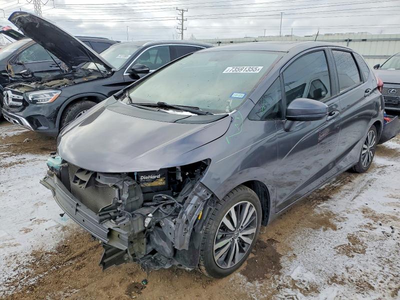 2015 HONDA FIT EX — VIN 3HGGK5H83FM735482
