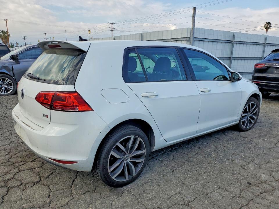 3VW217AU2HM048993