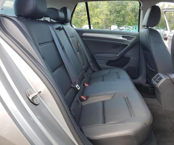 3VW217AU5HM058823