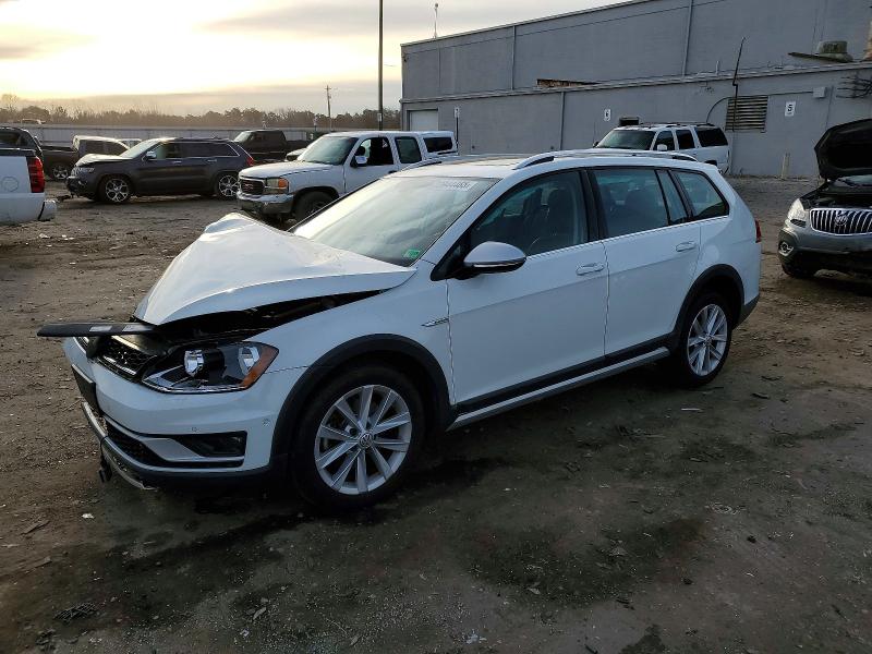 2017 VOLKSWAGEN GOLF ALLTRACK — VIN 3VWH17AU4HM511582