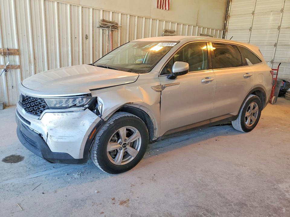 2021 KIA SORENTO — VIN 5XYRG4LCXMG015864