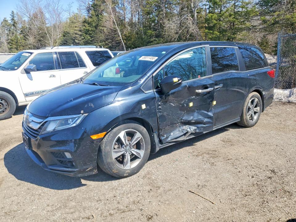 2018 HONDA ODYSSEY — VIN 5FNRL6H43JB509396