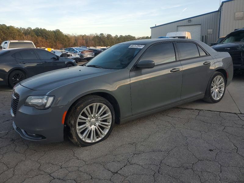 2019 CHRYSLER 300 — VIN 2C3CCABG1KH617978