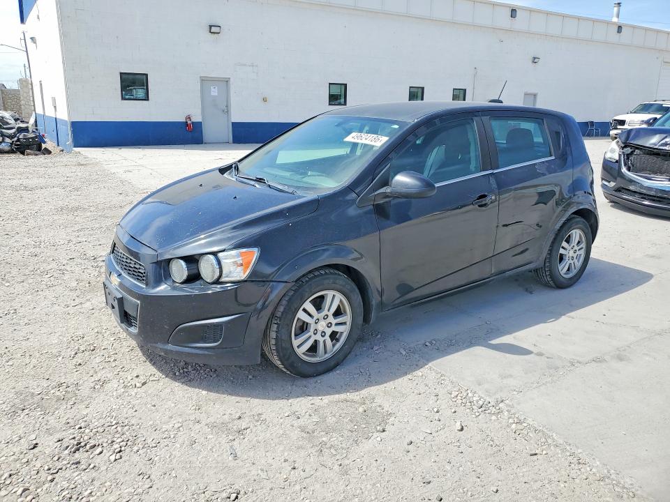 2015 CHEVROLET SONIC — VIN 1G1JC6SB1F4106688