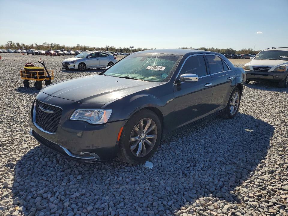 2019 CHRYSLER 300 — VIN 2C3CCAKG1KH698478