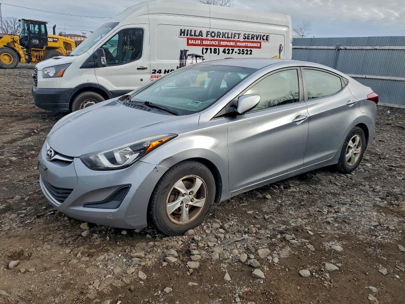 2015 HYUNDAI ELANTRA SE — VIN 5NPDH4AE9FH550739