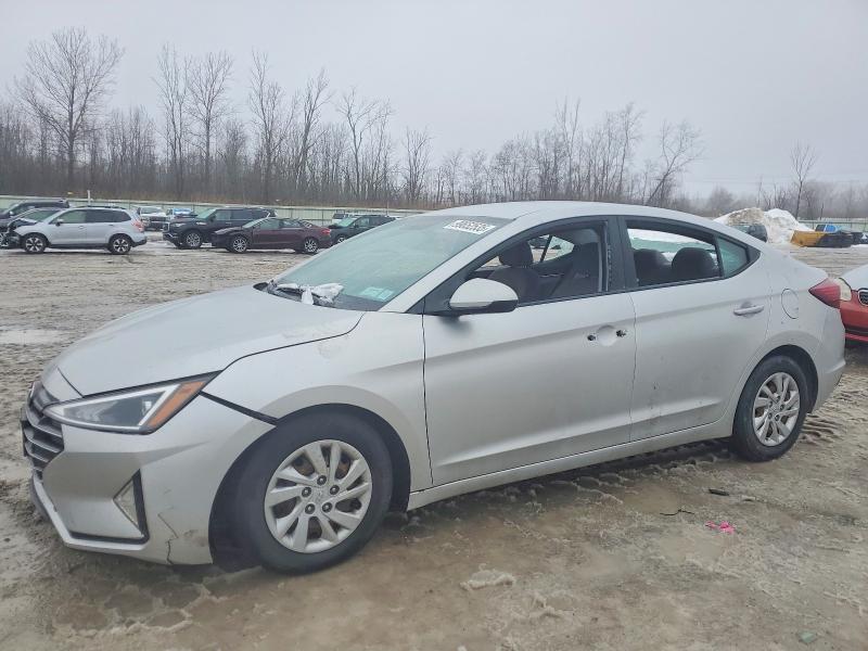 2019 HYUNDAI ELANTRA SE — VIN 5NPD74LF9KH439840