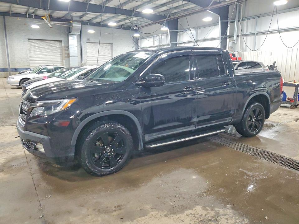 2017 HONDA RIDGELINE — VIN 5FPYK3F81HB005871