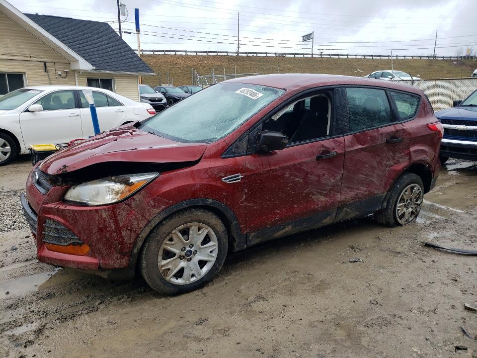 2016 FORD ESCAPE — VIN 1FMCU0F70GUB21373