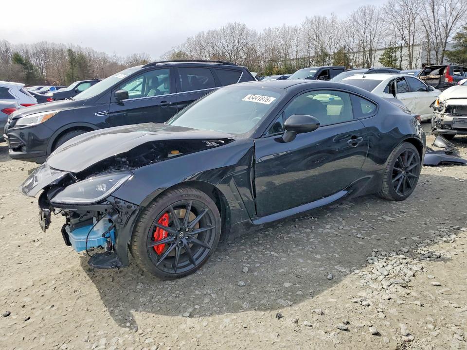 2025 TOYOTA GR86 — VIN JF1ZNBE16S9759035