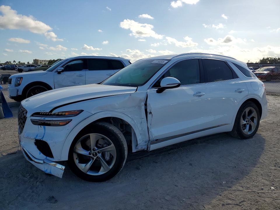 2026 GENESIS GV70 — VIN 5NMMADTB6TH038016