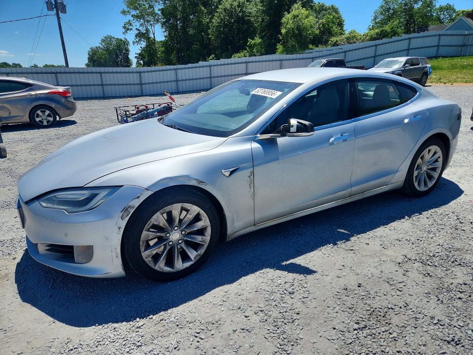 5YJSA1E15GF175224