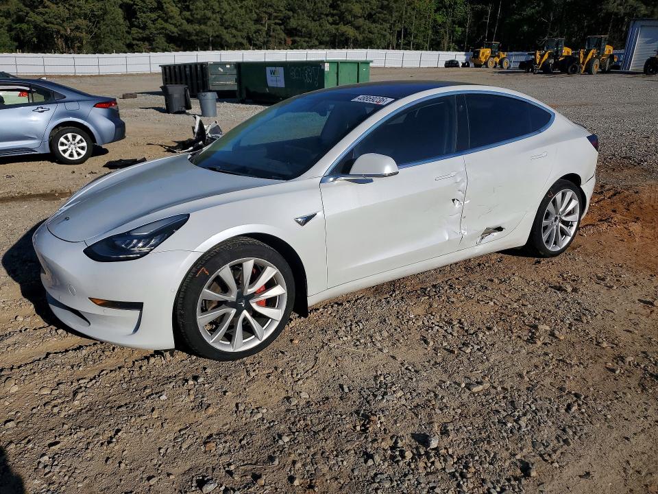 2020 TESLA MODEL 3 — VIN 5YJ3E1EA8LF660220