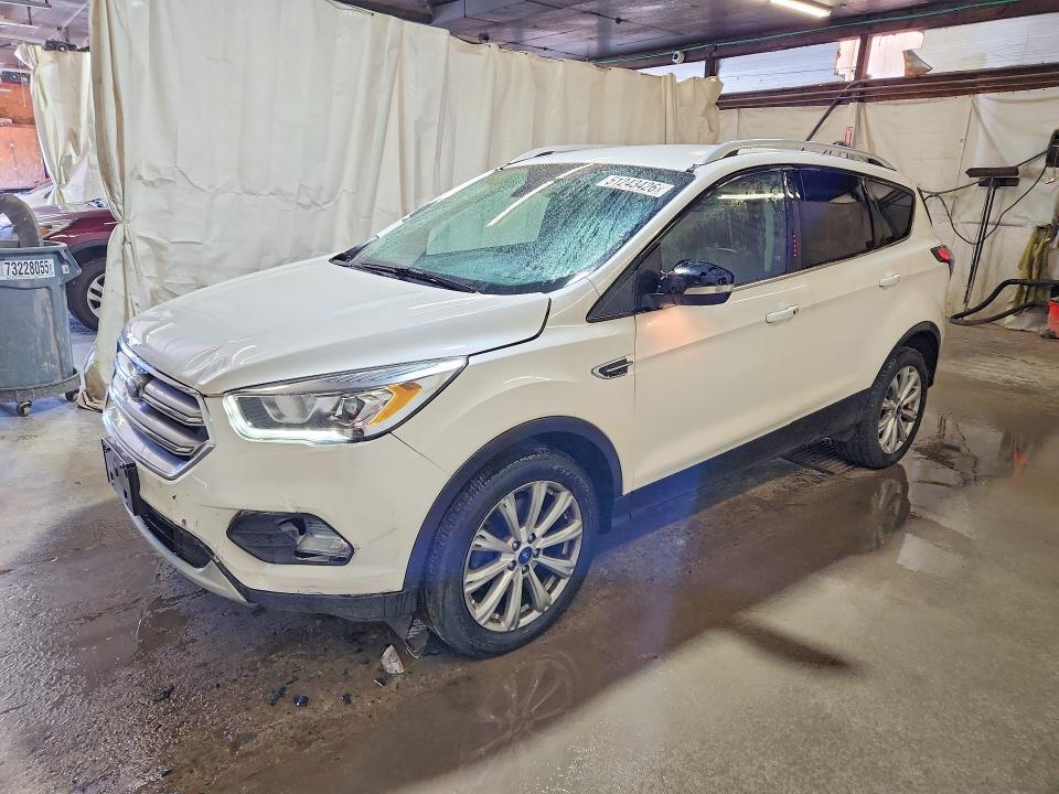 2017 FORD ESCAPE — VIN 1FMCU9JD3HUB33939
