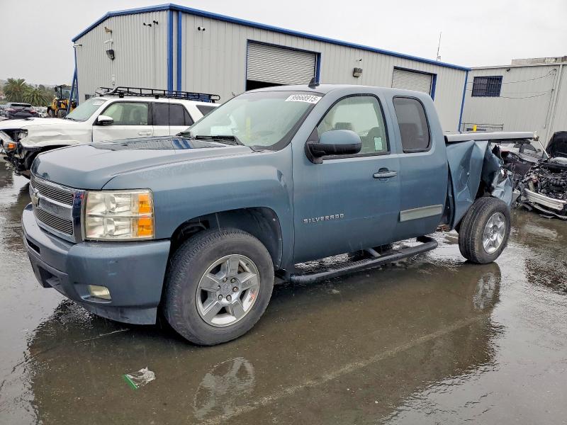 2010 CHEVROLET SILVERADO — VIN 1GCSCTE06AZ118660