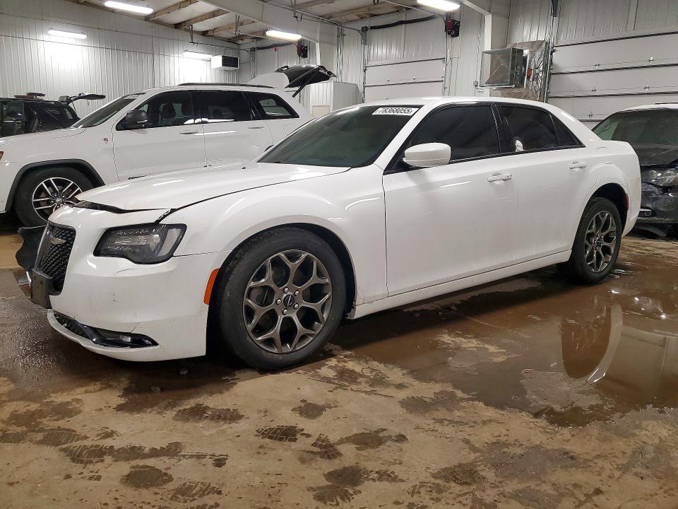 2017 CHRYSLER 300 — VIN 2C3CCAGG2HH591523