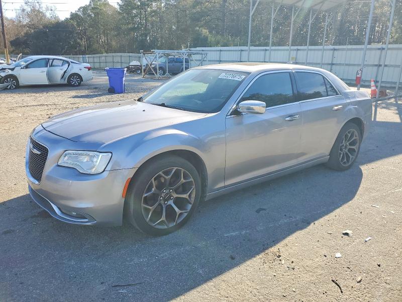 2016 CHRYSLER 300C — VIN 2C3CCAEG5GH328573