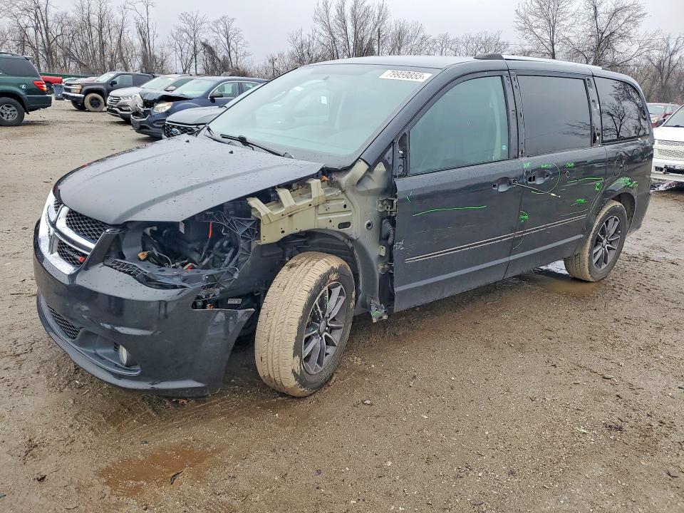 2017 DODGE GRAND CARAVAN — VIN 2C4RDGCG5HR581168