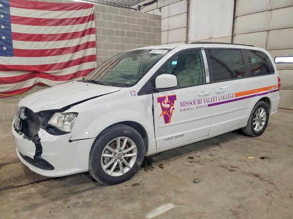 2016 DODGE GRAND CARAVAN — VIN 2C4RDGCG2GR323673