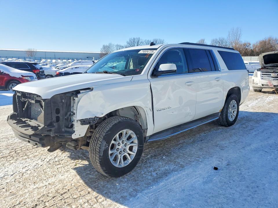 2015 GMC YUKON XL — VIN 1GKS2GKC4FR169899