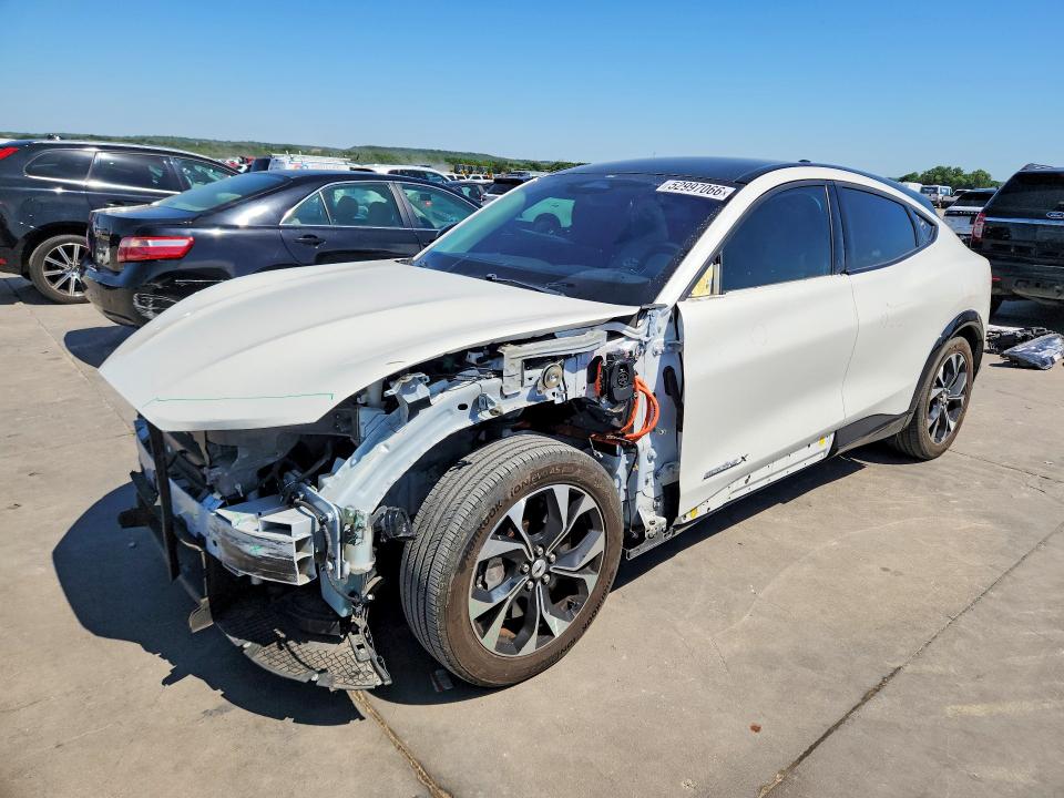 2022 FORD MUSTANG MACH-E — VIN 3FMTK3R77NMA01252