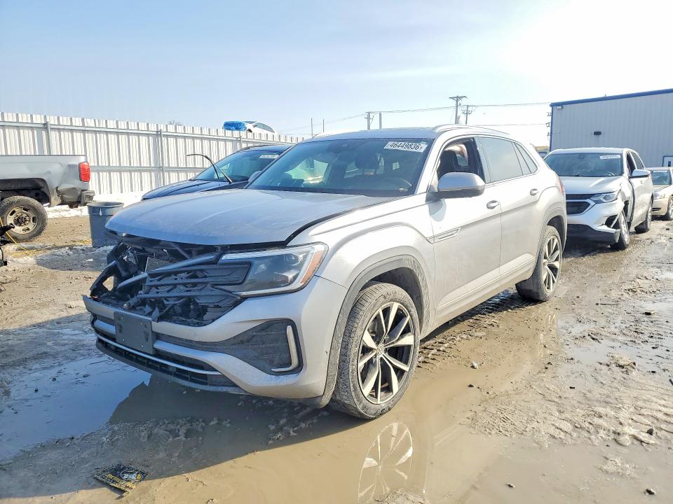 2024 VOLKSWAGEN ATLAS CROSS SPORT — VIN 1V2FE2CA3RC239662