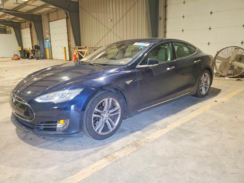 2015 TESLA MODEL S 85 — VIN 5YJSA1H11FFP73370