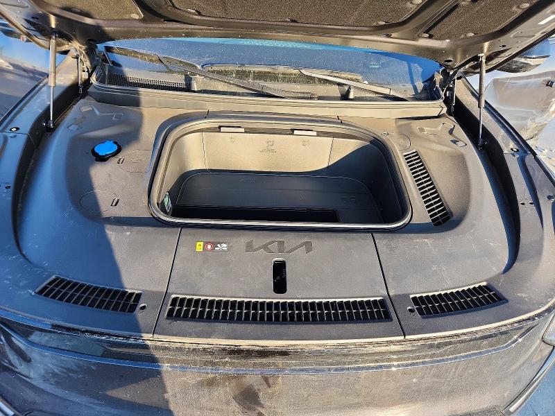 5XYADFS55TG009327