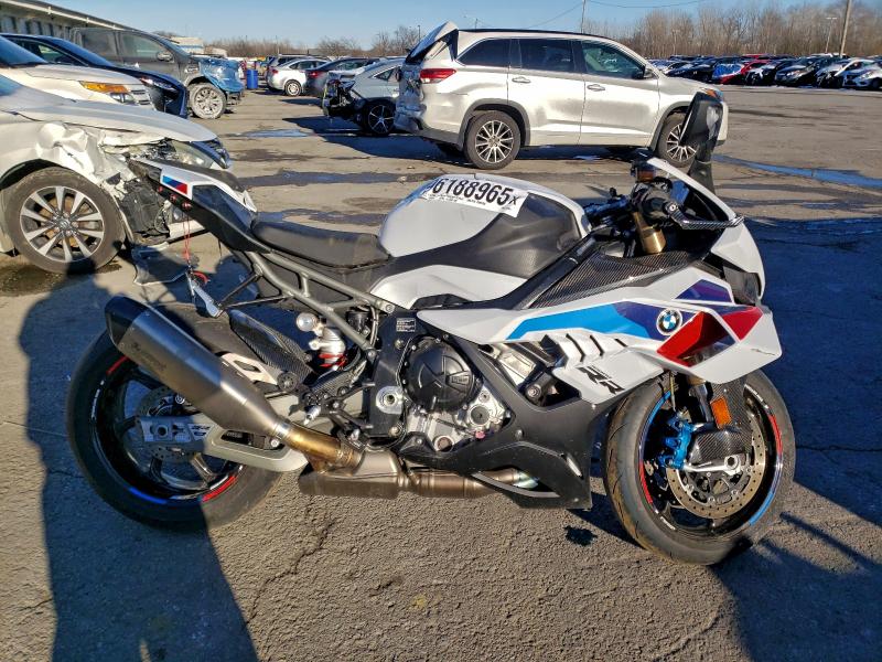 2025 BMW S 1000 RR — VIN WB10P2300S6L91621