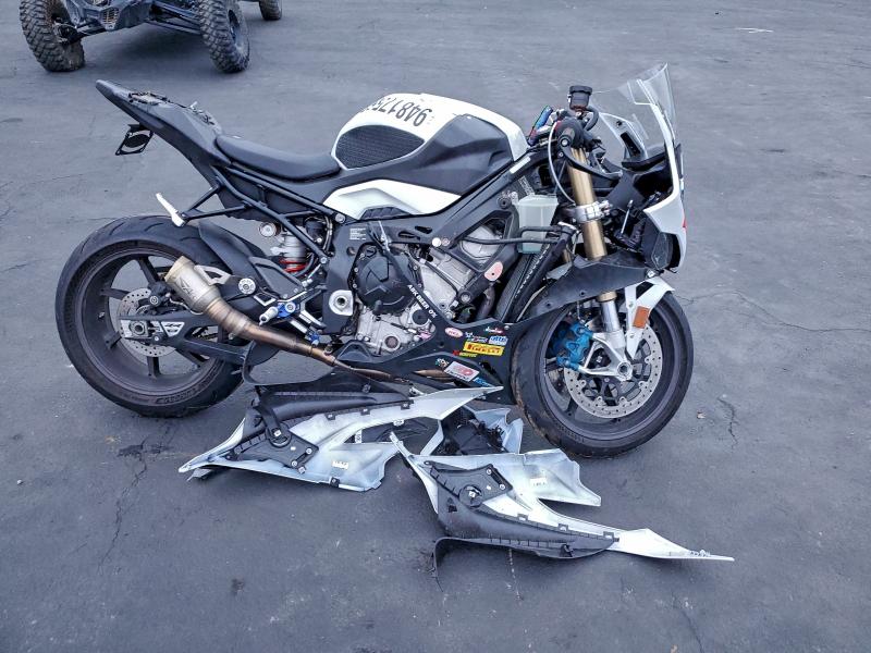 2024 BMW S 1000 RR — VIN WB10E6304R6K54690