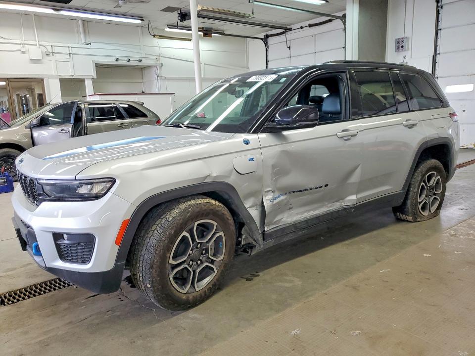 2023 JEEP GRAND CHEROKEE — VIN 1C4RJYC68P8903611