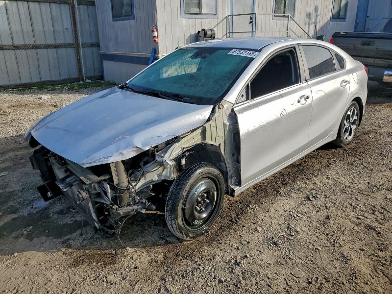 2020 KIA FORTE FE — VIN 3KPF24AD2LE244497