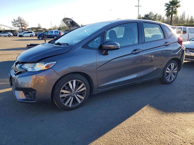 2016 HONDA FIT EX — VIN JHMGK5H70GS015487