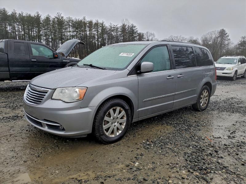 2016 CHRYSLER TOWN & COUNTRY — VIN 2C4RC1BG8GR299932