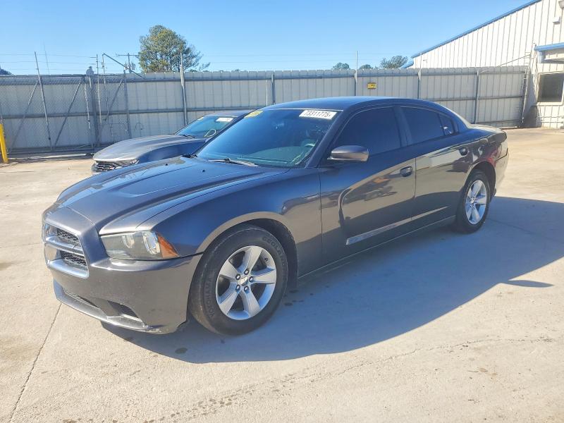 2014 DODGE CHARGER SE — VIN 2C3CDXBG8EH171252