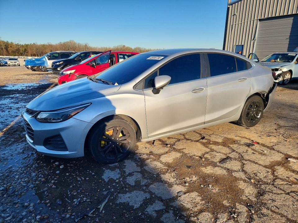 2019 CHEVROLET CRUZE — VIN 1G1BE5SMXK7115957