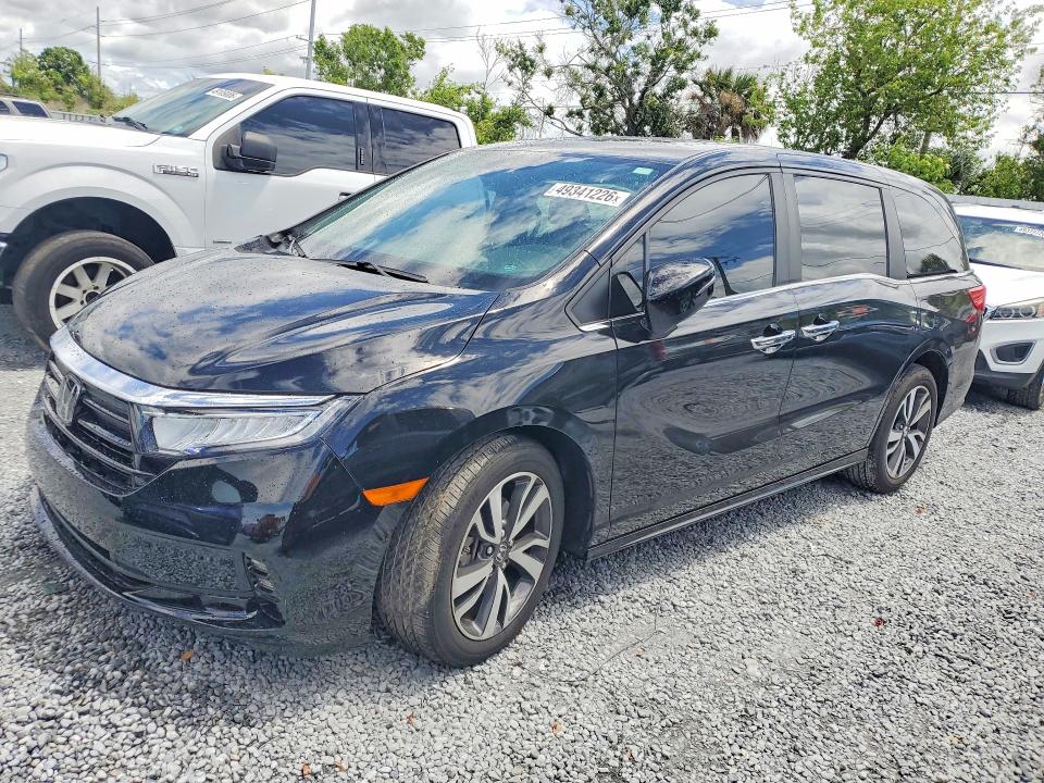 2024 HONDA ODYSSEY — VIN 5FNRL6H83RB013786