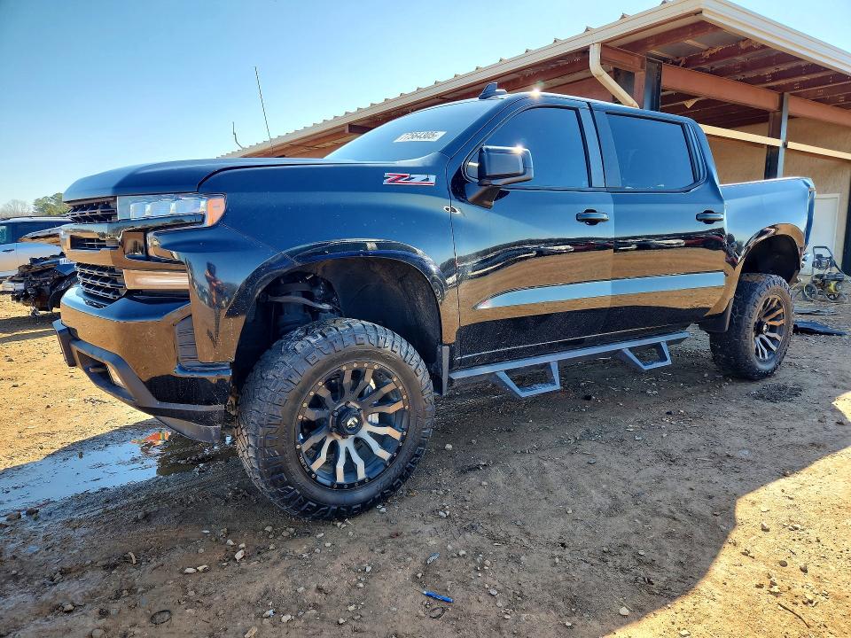 2020 CHEVROLET SILVERADO — VIN 1GCUYEEL9LZ173803