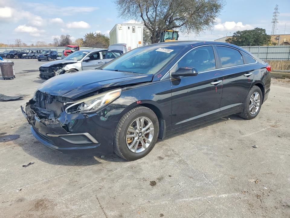 2016 HYUNDAI SONATA — VIN 5NPE24AF6GH390786