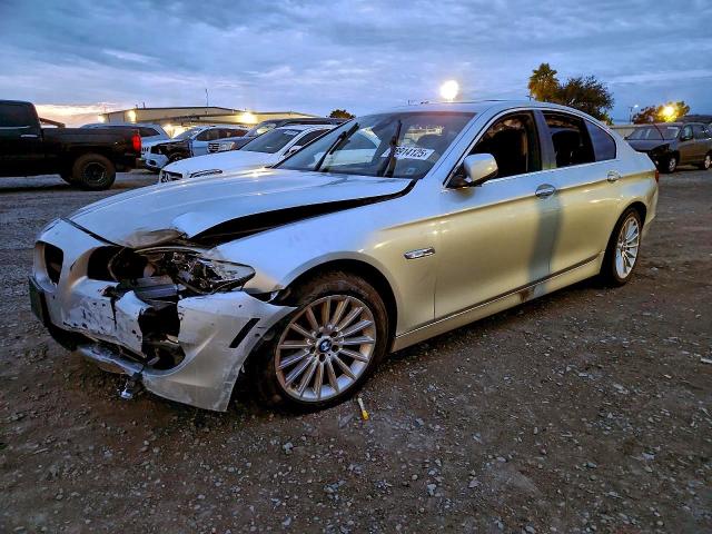 2013 BMW 535 I — VIN WBAFR7C54DC824648